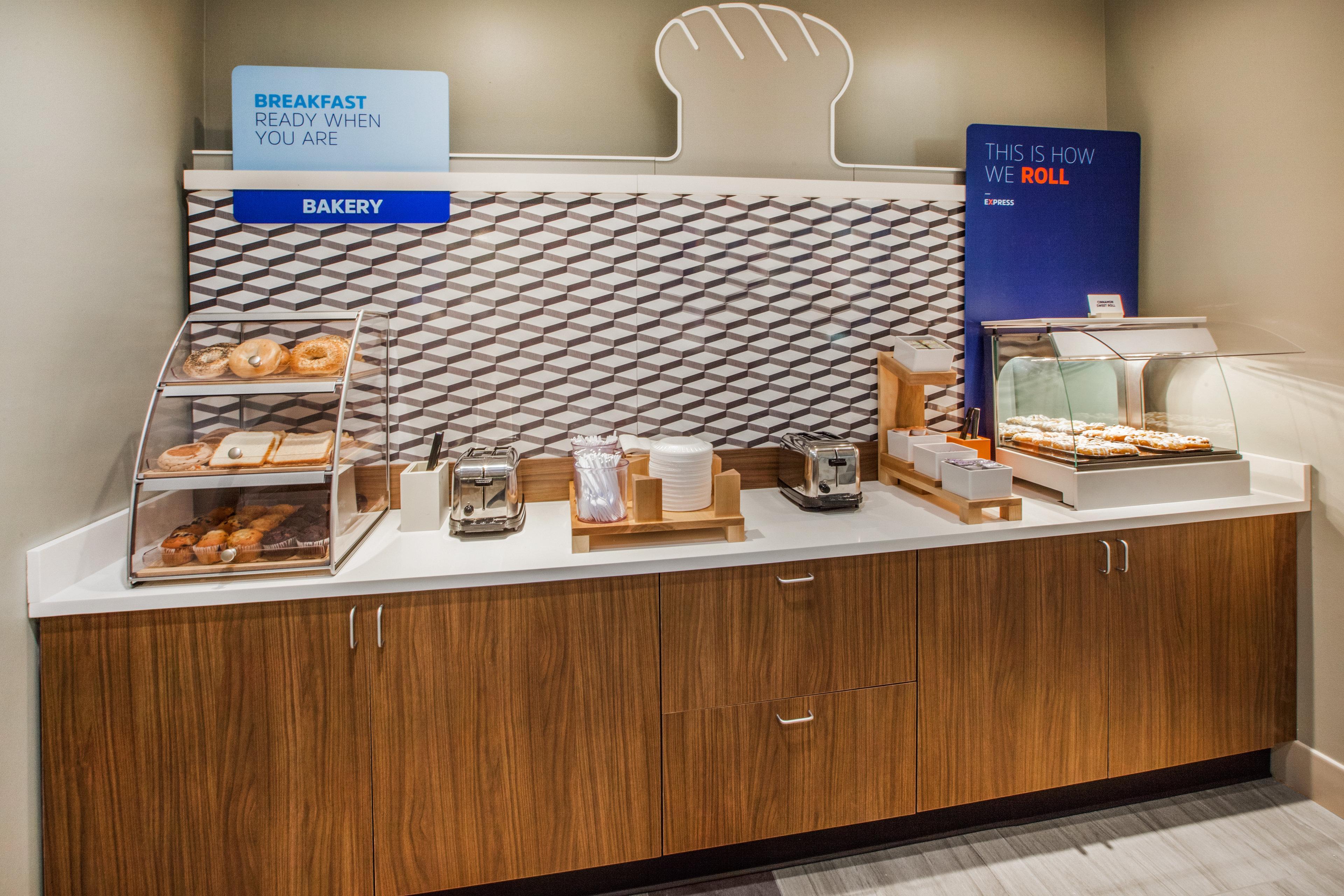 Holiday Inn Express Hotel & Suites Bismarck By Ihg Kültér fotó