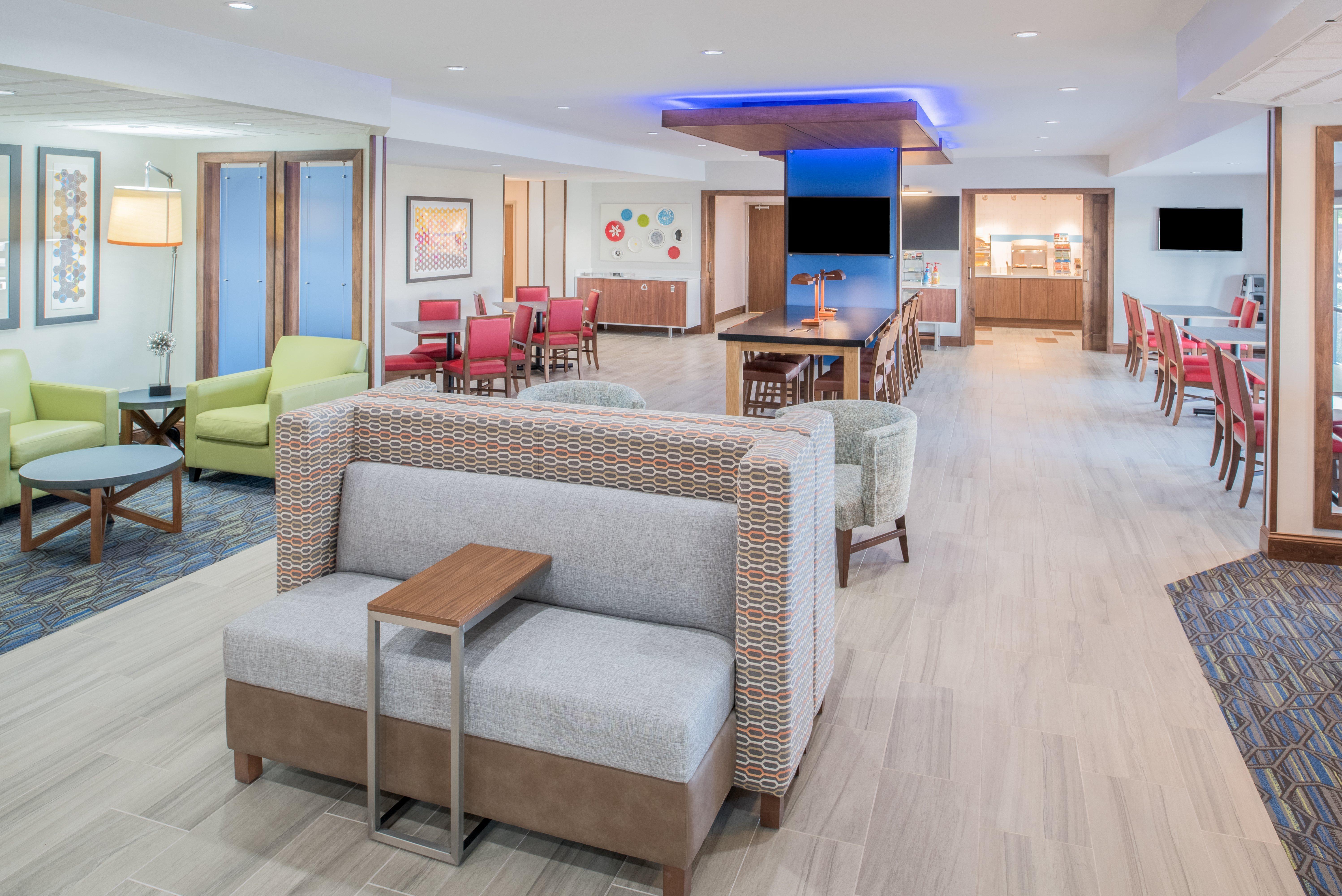 Holiday Inn Express Hotel & Suites Bismarck By Ihg Kültér fotó