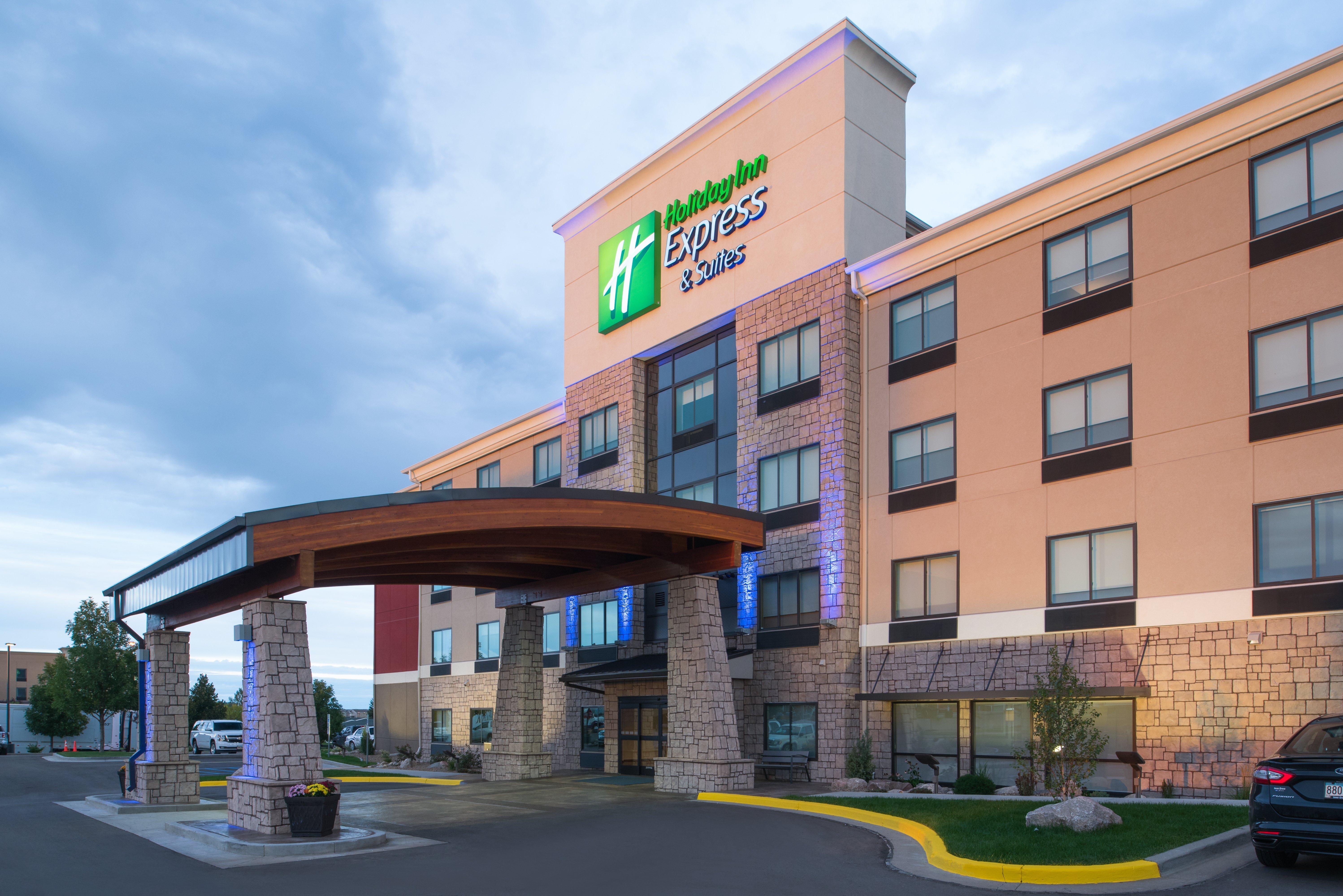 Holiday Inn Express Hotel & Suites Bismarck By Ihg Kültér fotó