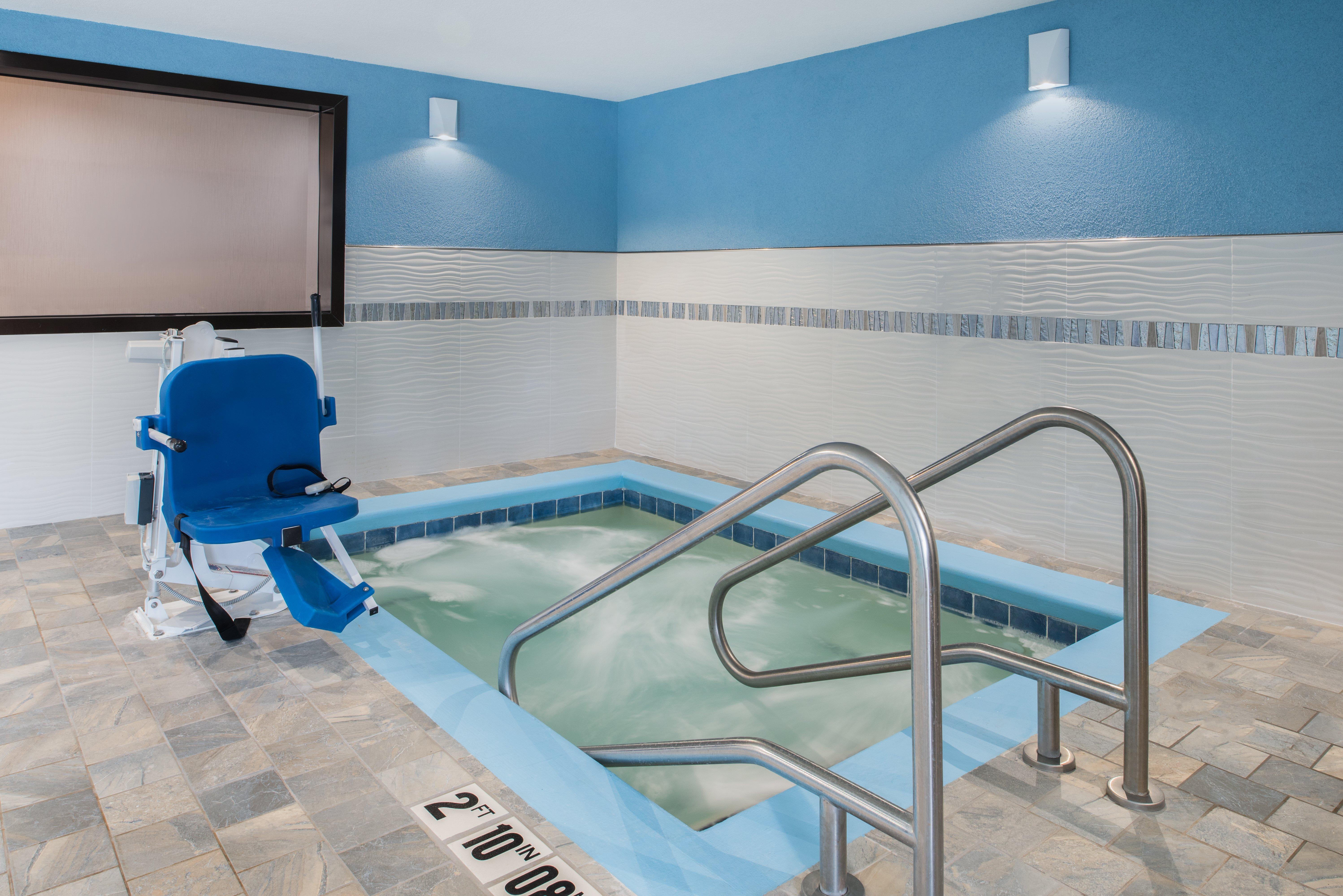 Holiday Inn Express Hotel & Suites Bismarck By Ihg Kültér fotó