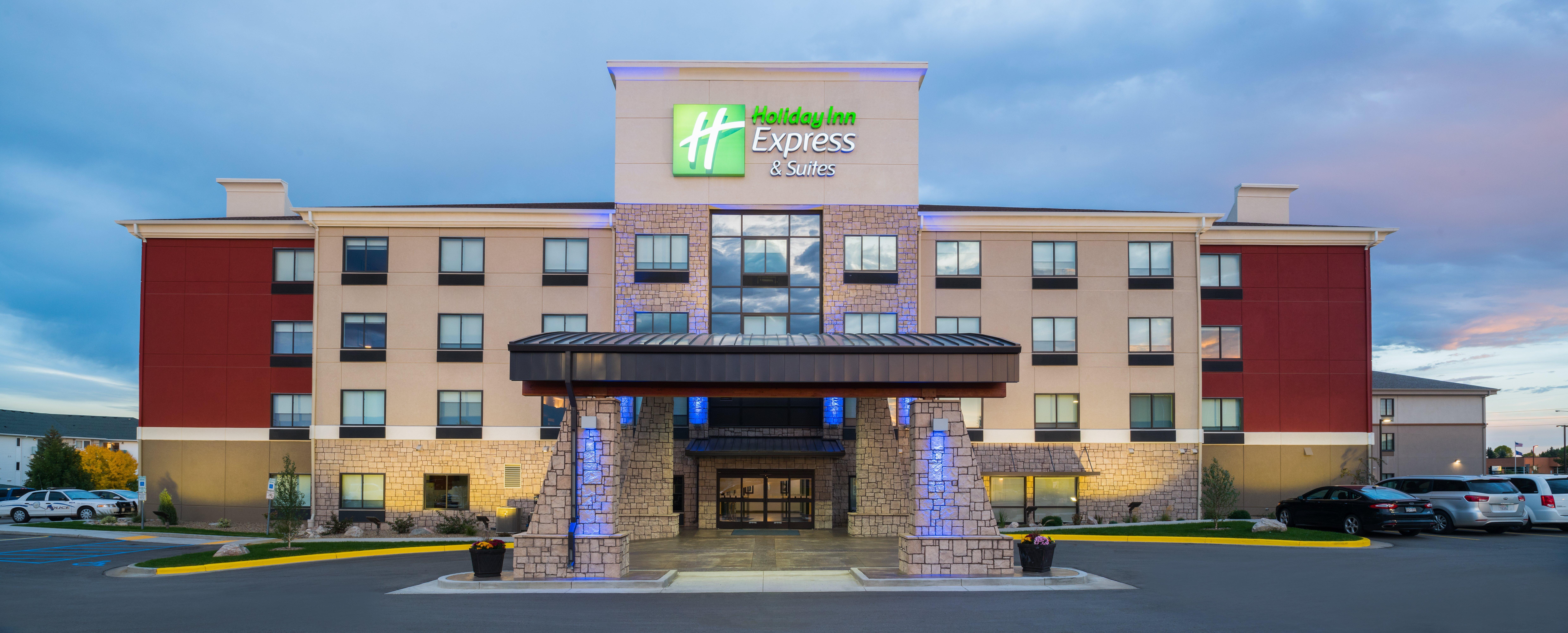Holiday Inn Express Hotel & Suites Bismarck By Ihg Kültér fotó
