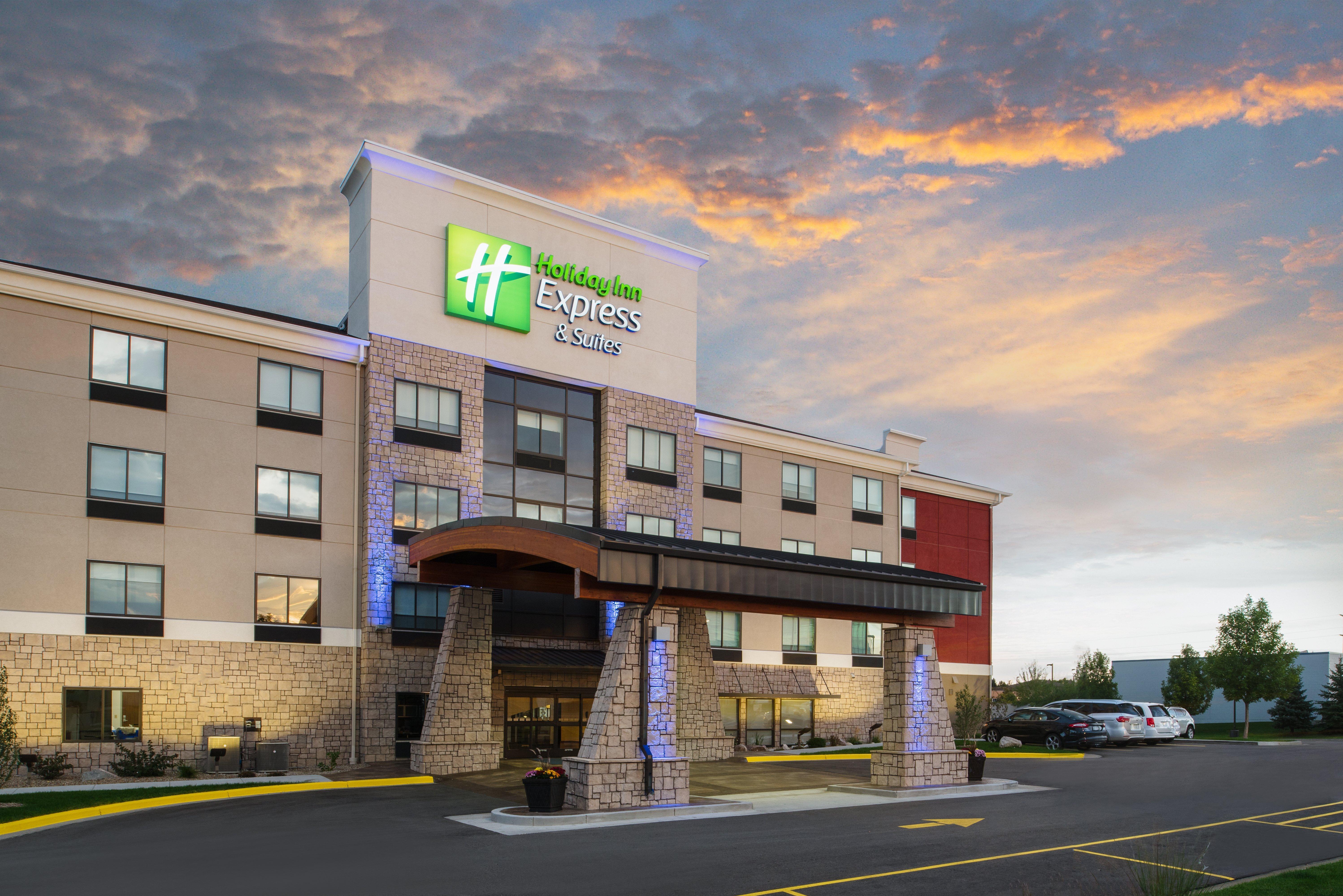 Holiday Inn Express Hotel & Suites Bismarck By Ihg Kültér fotó