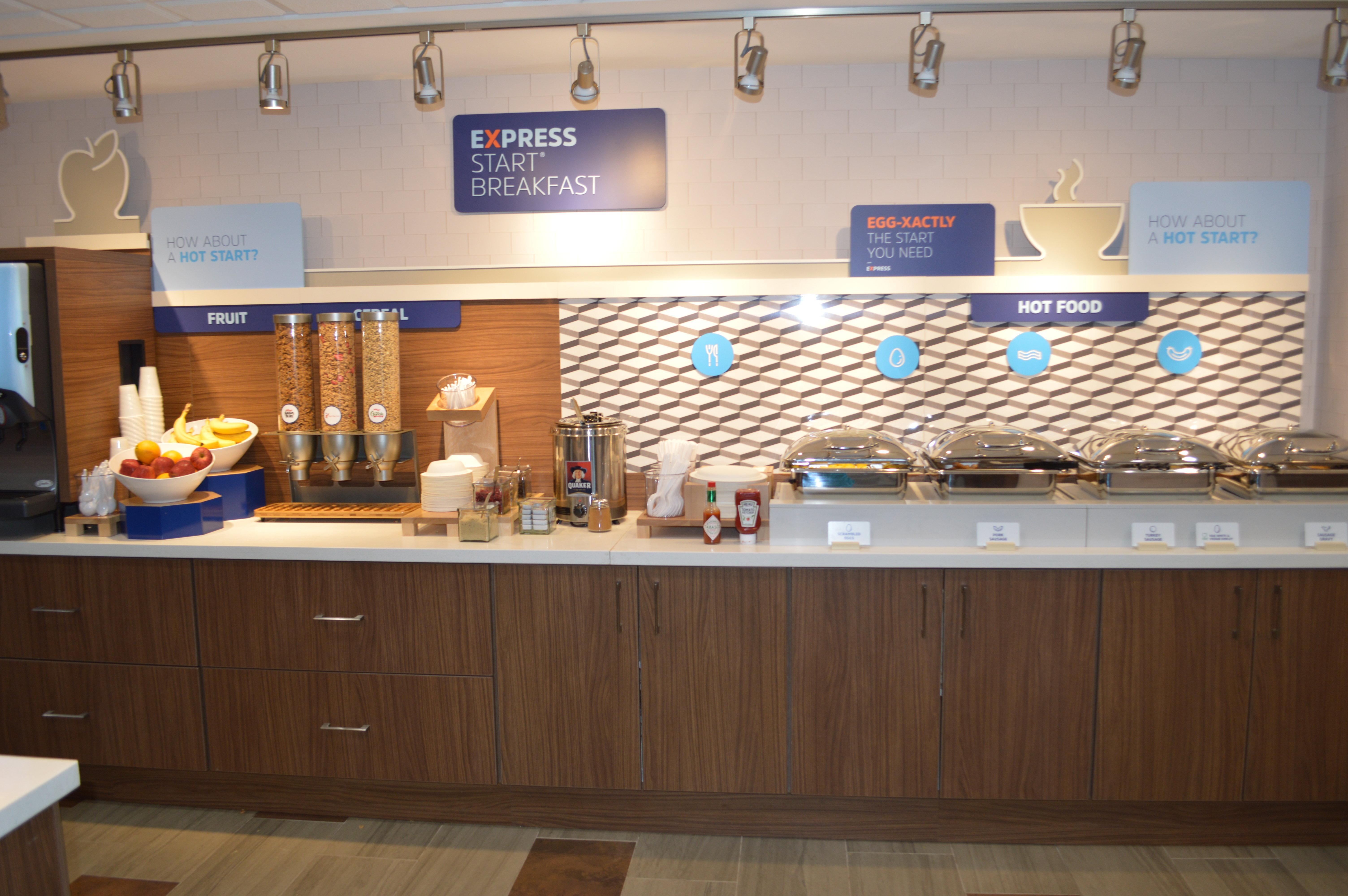 Holiday Inn Express Hotel & Suites Bismarck By Ihg Kültér fotó