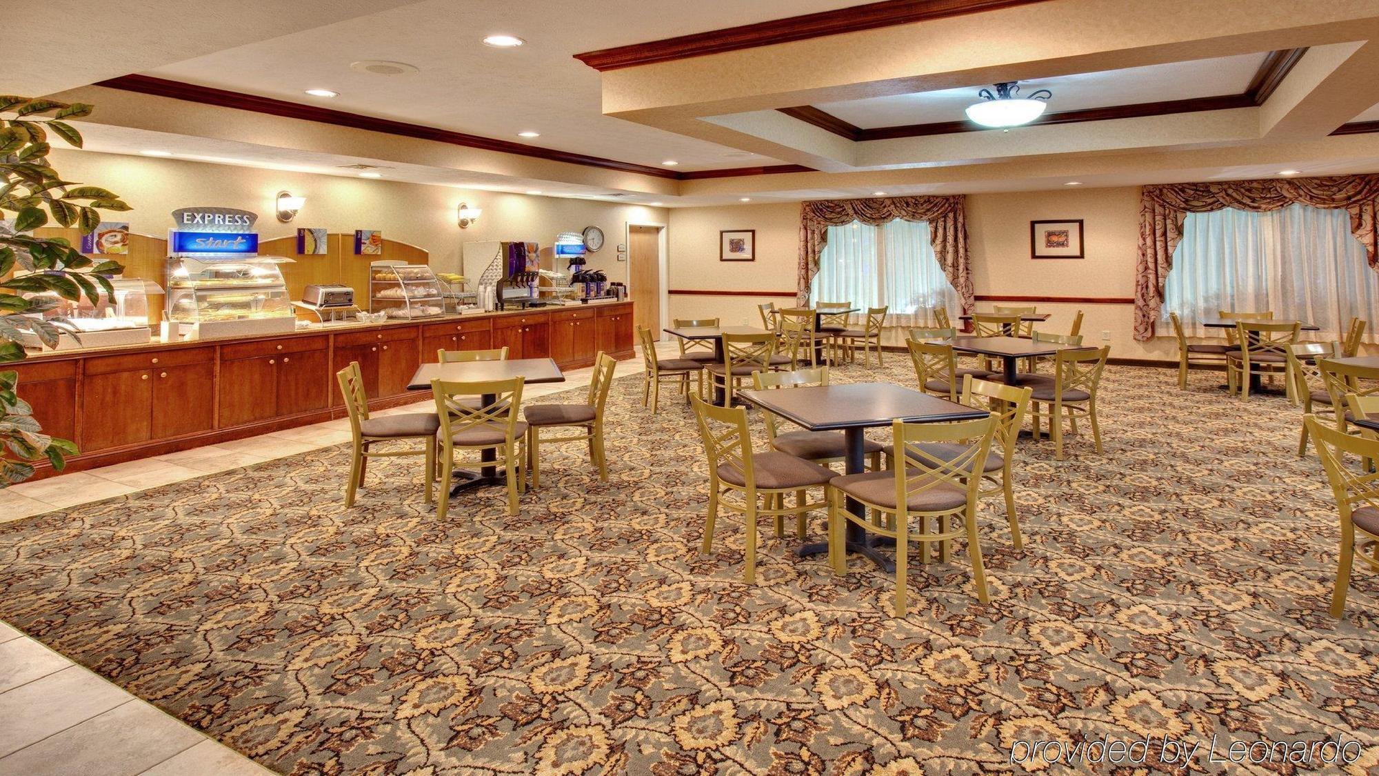 Holiday Inn Express Hotel & Suites Bismarck By Ihg Étterem fotó