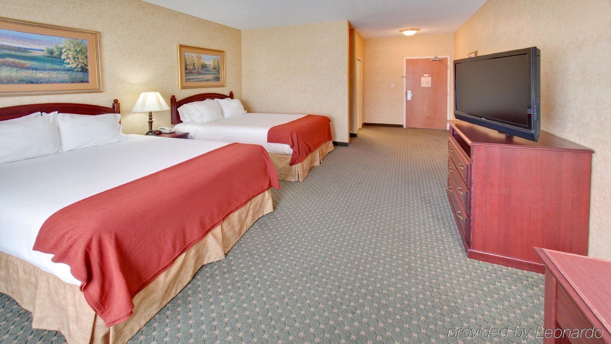 Holiday Inn Express Hotel & Suites Bismarck By Ihg Szoba fotó