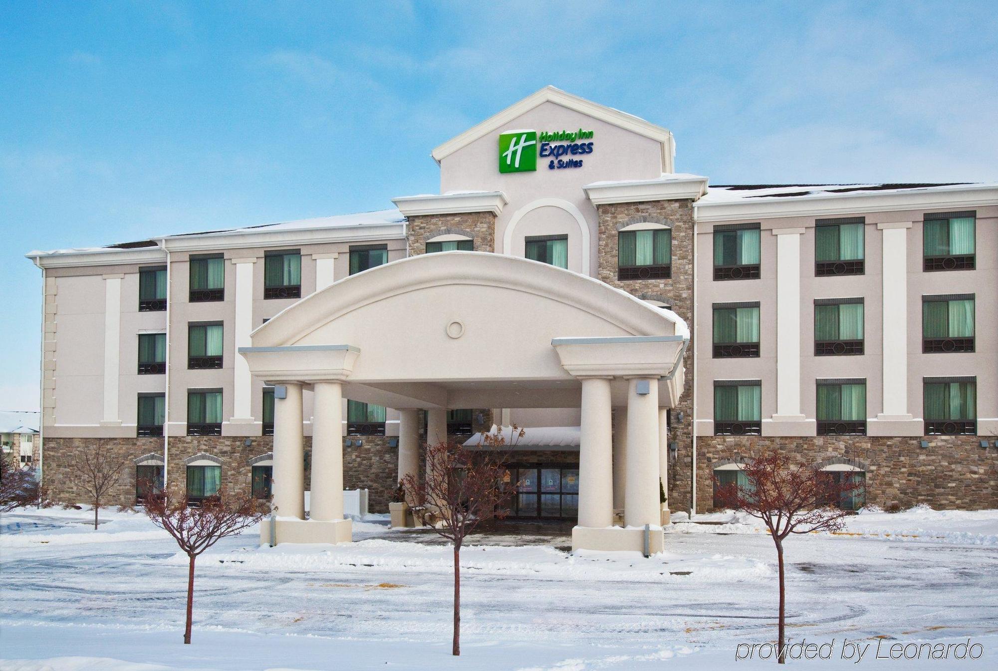 Holiday Inn Express Hotel & Suites Bismarck By Ihg Kültér fotó