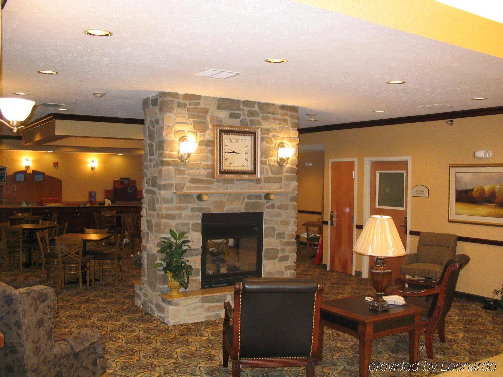 Holiday Inn Express Hotel & Suites Bismarck By Ihg Kültér fotó